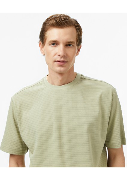 Erkek Yeşil Regular Fit Çizgili T-Shirt V55326T.3TA fırsatları