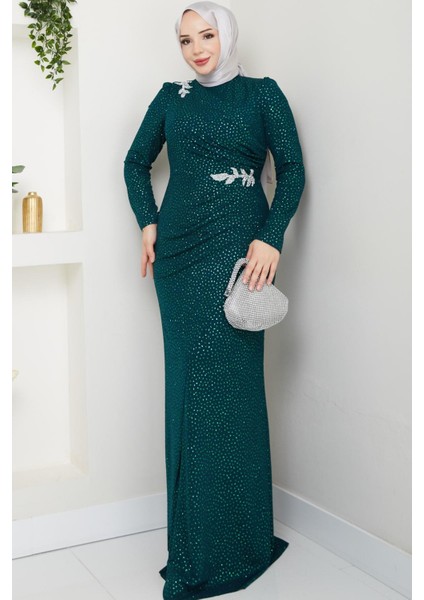 Masal Puantiyeli Tesettür Abiye Zümrüt modelleri