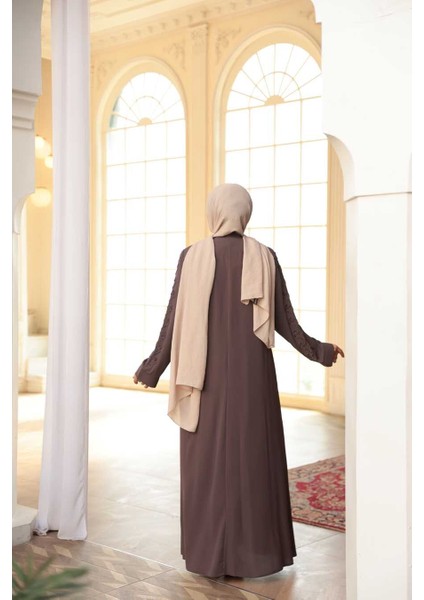 Boncuk Işlemeli Açık Kahverengi Tesettür Ferace 29123AKH fırsatları