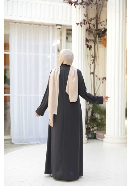 Boncuk Işlemeli Füme Tesettür Ferace 29122FU modelleri