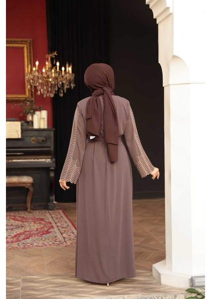 Nakış Işlemeli Kahverengi Tesettür Abaya 29114KH modelleri