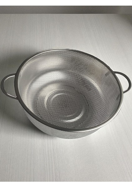 Çelik Kulplu Süzgeç - Çapı 23,7 cm Paslanmaz ve Kararmaz