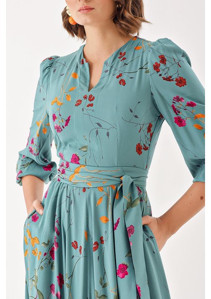 Çiçek Baskı Godeli ve Kemerli Uzun Elbise 94408 indirimleri