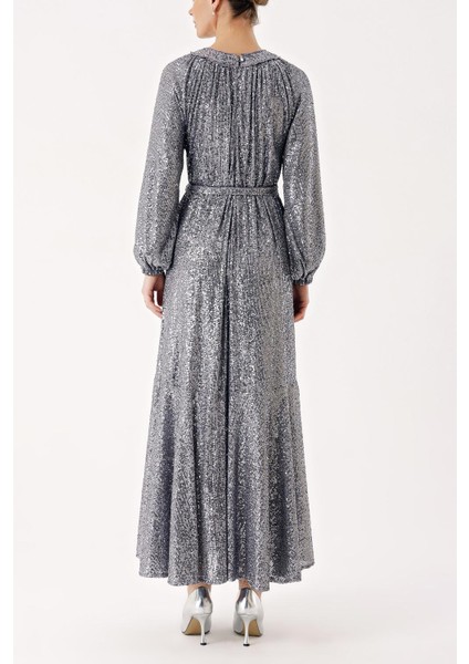 Gümüş Büzgü Detaylı Balon Kollu Payetli Elbise 94468 fırsatları