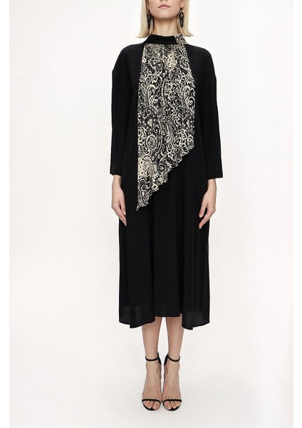 Siyah Bej Kontrast Kumaş Detaylı Bol Kesim Elbise 94119