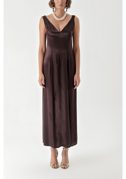 Kahve Kolsuz V Yaka Yırtmaçalı Elbise 94217 fiyatları