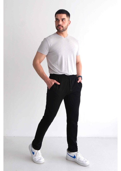 Erkek Beli Bağcıklı Slim Fit Slim Fit Cepli Düz Paça Baskılı Siyah Eşofman Altı fırsatları