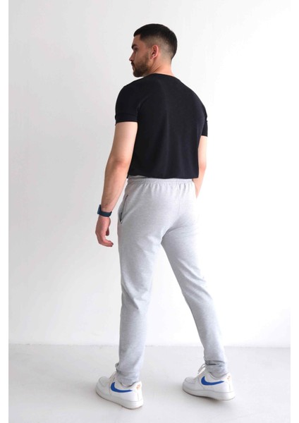 Erkek Beli Bağcıklı Slim Fit Slim Fit Cepli Düz Paça Baskılı Gri Eşofman Altı indirimleri