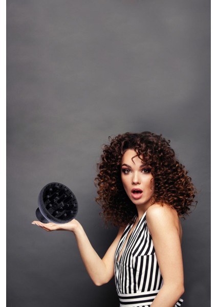 Siyah 4.2-5.2 cm Uyumu Profesyonel Fön Makinesi Difüzör Başlığı fırsatları