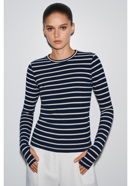 Parmak Geçmeli Çizgili Ribana Bluz