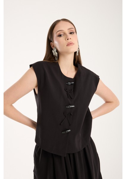 Siyah Regular Düğme Detaylı Yelek modelleri