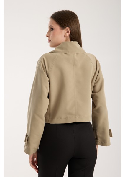 Açık Haki Kruvaze Crop Trençkot