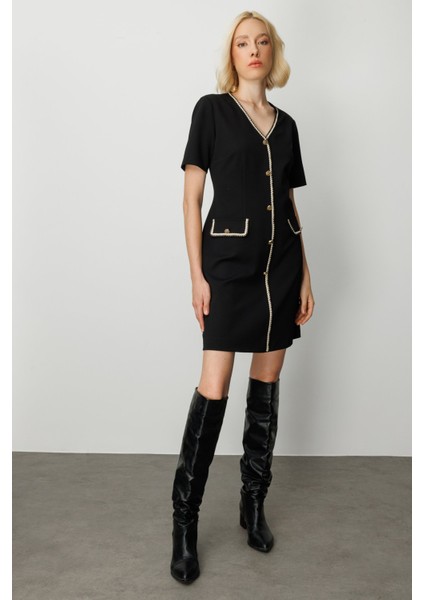 Kadın V Yaka Biyeli Midi Elbise 4021 Siyah fiyatları