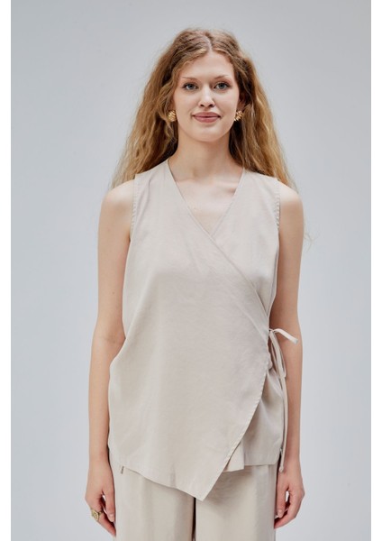 Vizon V Yaka Yandan Bağlama Detaylı Yelek-Pantolon Takım