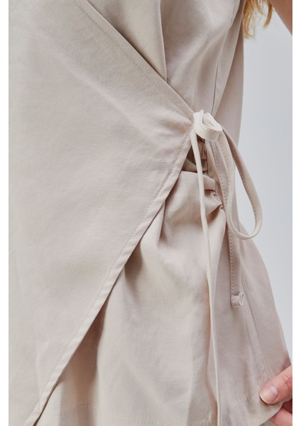 Vizon V Yaka Yandan Bağlama Detaylı Yelek-Pantolon Takım