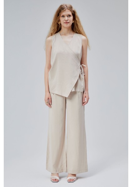 Vizon V Yaka Yandan Bağlama Detaylı Yelek-Pantolon Takım