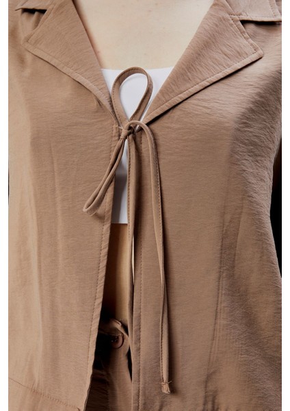 Açık Kahverengi Salaş Kesim Bağlama Detaylı Gömlek
