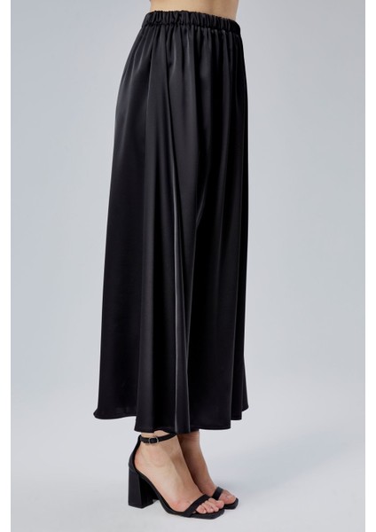 Siyah Regular Büzgülü Beli Lastikli Saten Etek