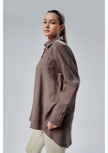 Kahverengi Yırtmaç Detaylı Oversize Gömlek