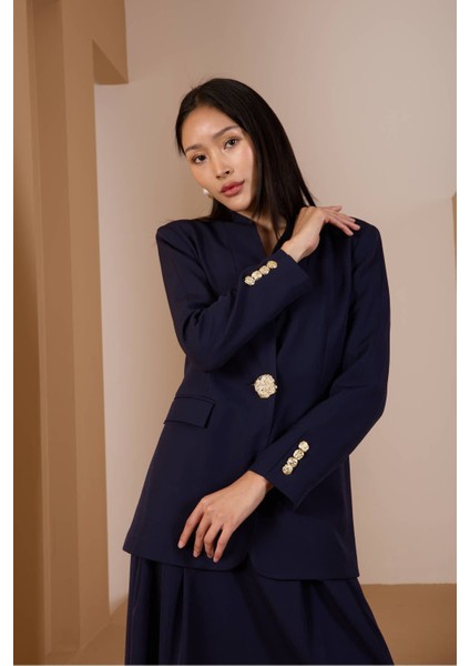 Lacivert Salaş Kesim Düğme Detaylı Dokuma Blazer Ceket