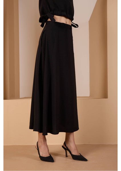 Siyah Salaş Kesim Beli Lastikli Dokuma Etek