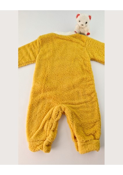 Kuzu Desenli Hardal Peluş Bebek Tulum - Alttan ve Omuzdan Çıtçıtlı - 3/6/9/12 Ay