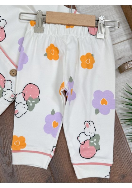 Tavşan Baskılı Pamuklu Kruvaze Yaka Önden Düğmeli Kız Çocuk Pijama Takımı modelleri