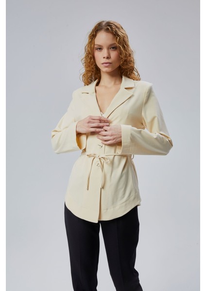 Limited Edition Kruvaze Yaka Vatkalı Gömlek Ceket