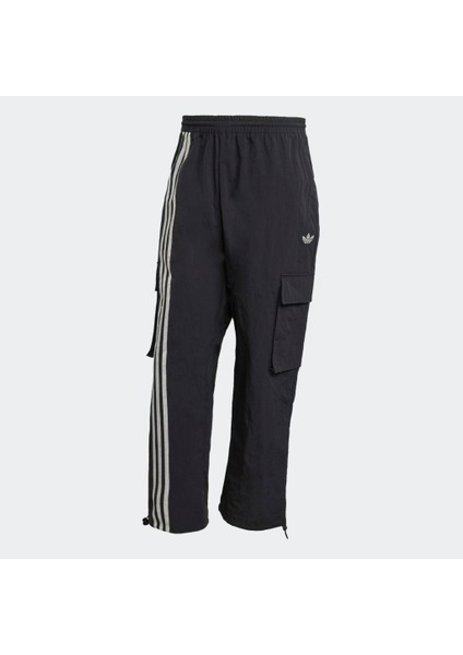 JV9892 Front St Cargo