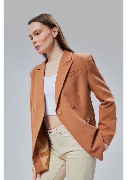 Kahverengi Regular Fit Yırtmaç Detaylı Blazer Ceket