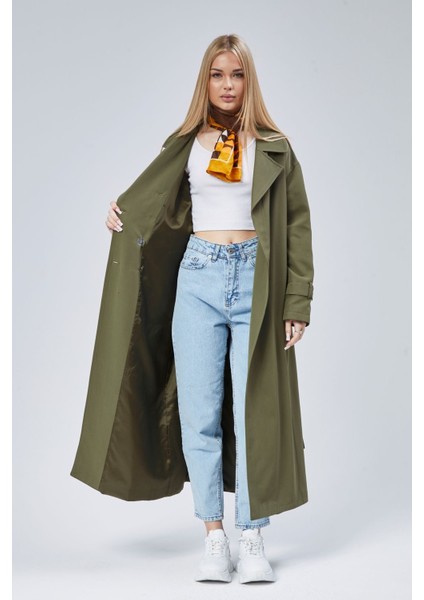 Oversize Rüzgarlık Detaylı Trençkot