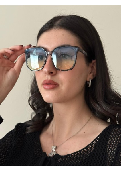 Geniş Çerçeve Retro Güneş Gözlüğü