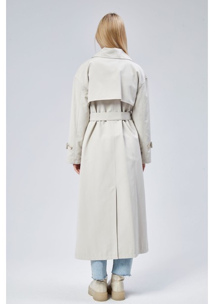 Oversize Rüzgarlık Detaylı Trençkot