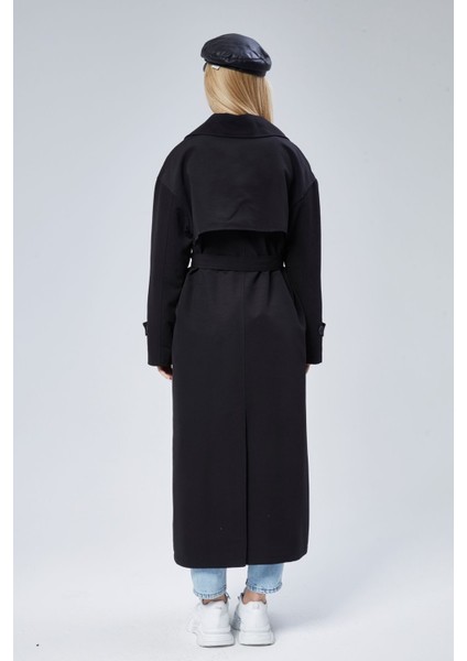 Oversize Rüzgarlık Detaylı Trençkot
