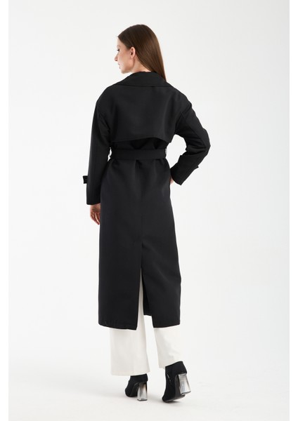 Oversize Rüzgarlık Detaylı Trençkot