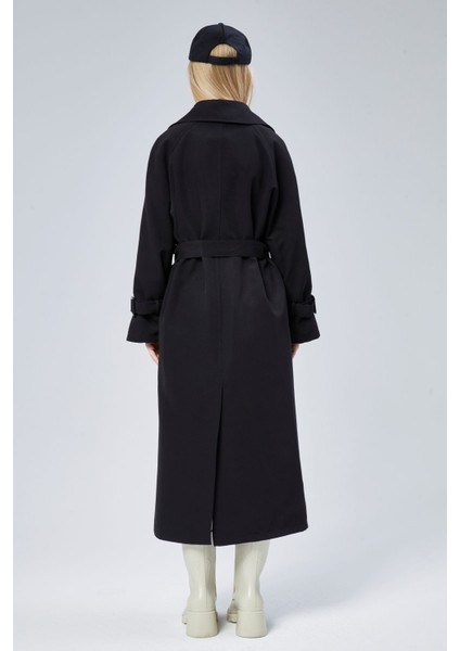 Kadın Oversize Kuşaklı Trençkot