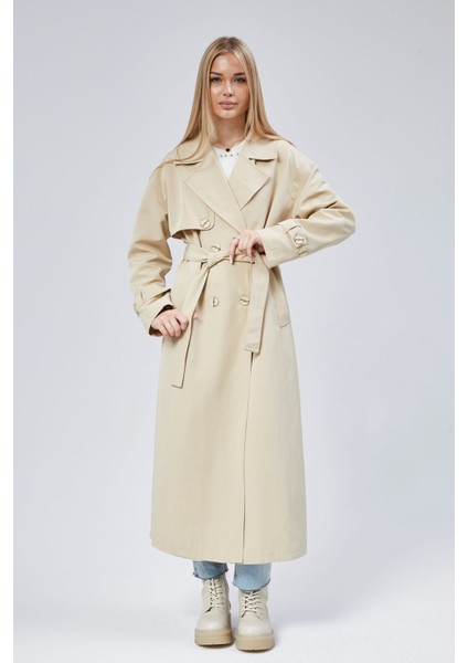 Oversize Rüzgarlık Detaylı Trençkot