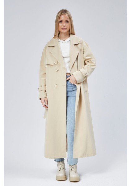 Oversize Rüzgarlık Detaylı Trençkot