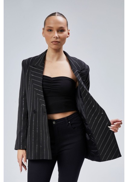 Kadın Taş Işlemeli Regular Vatkalı Blazer Ceket