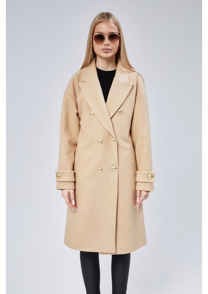 Kadın Kruvaze Yaka Düğme Detaylı Kaban