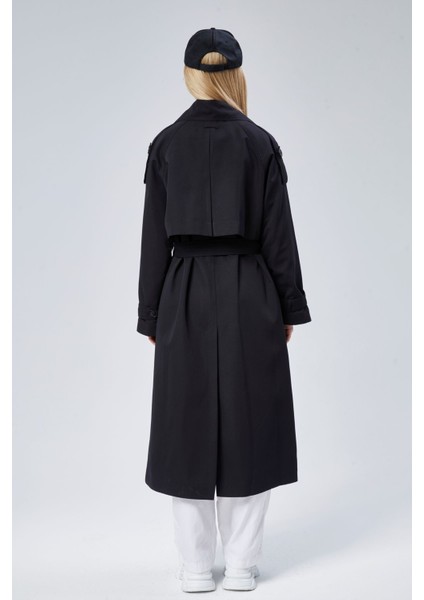 Oversize Kruvaze Kapama Rüzgarlık Detaylı Trençkot