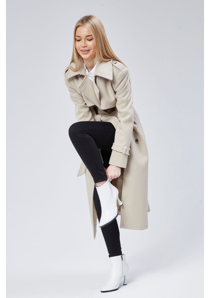 Kadın Regular Rüzgarlık Detaylı Kaşe Kaban