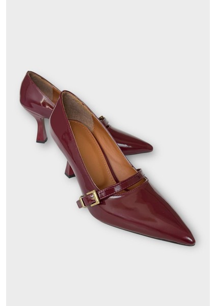 Kadın Tek Bant Tokalı Sivri Burun Topuklu Ayakkabı Bordo fiyatları