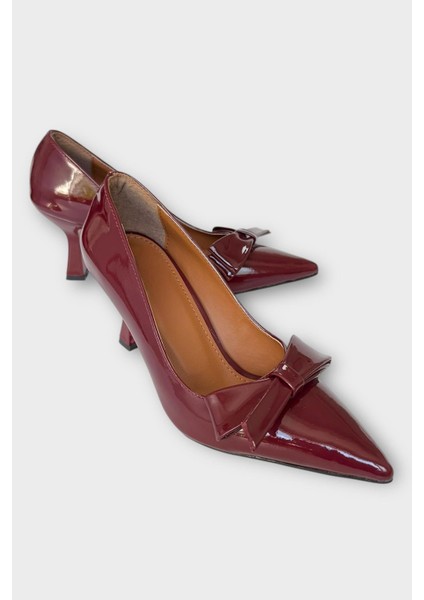Kadın Fiyonk Tokalı Sivri Burun Topuklu Ayakkabı Bordo fiyatları