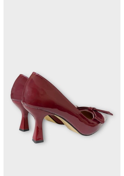 Kadın Fiyonk Tokalı Sivri Burun Topuklu Ayakkabı Bordo indirimleri