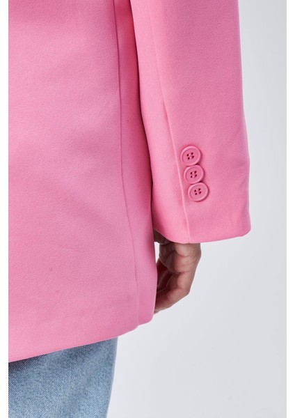 Pembe Kadın Düğmeli Oversize Blazer Ceket