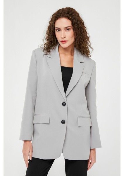 Gri Kadın Düğmeli Oversize Blazer Ceket