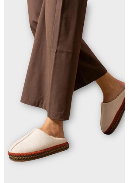 Nakışlı Içi Tüylü Yüksek Tabanlı Çeyiz Bohça Kadın Ev Terliği Bej fiyatları