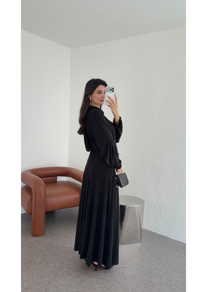 Fırfırlı Yaka Maxi Siyah Elbise fiyatları