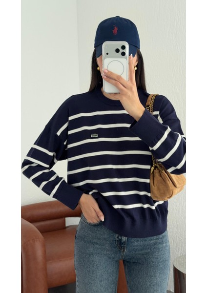 Beyaz Çizgili Triko fiyatları